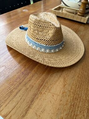 Straw Sun Hat with Denim & Daisy Trim